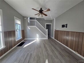 133 N Fulton St in Auburn, NY - Building Photo - Building Photo