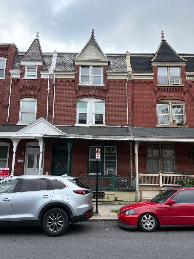 121 N 11th St in Allentown, PA - Building Photo - Building Photo
