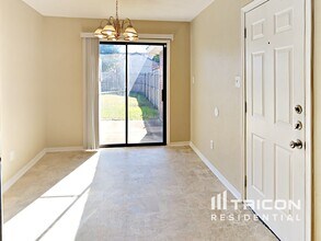 924 Granite Ln in Desoto, TX - Building Photo - Building Photo