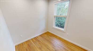 2 Belvidere Pl in Cambridge, MA - Building Photo - Building Photo