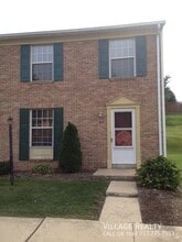 470 Tanglewood Ln in Dallastown, PA - Building Photo - Building Photo