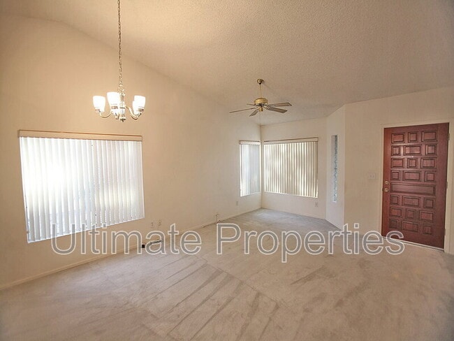 10345 N 62nd Ave in Glendale, AZ - Building Photo - Building Photo