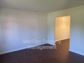 298 Red Oak Dr in Stafford, VA - Building Photo - Building Photo