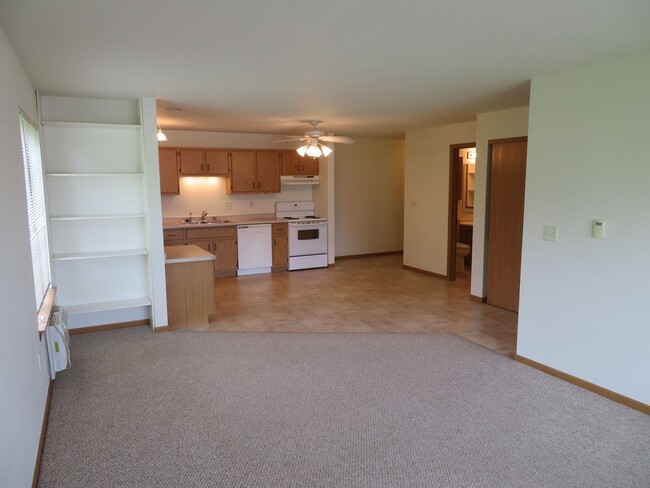 property at 612 W State St
