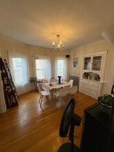 34 Sunset Rd, Unit 2 in Somerville, MA - Building Photo - Building Photo