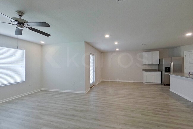 118 Metalmark Dr in Pensacola, FL - Building Photo - Building Photo