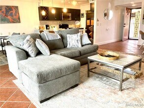 373 NW 14th Pl in Crystal River, FL - Building Photo - Building Photo