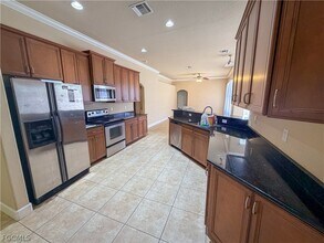 2110 SW 38th Terrace in Cape Coral, FL - Building Photo - Building Photo