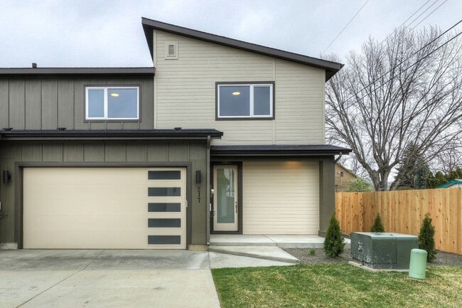 property at 217 E 36th St