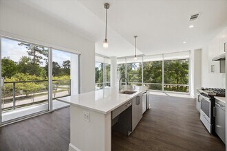 2000 Hughes Landing Blvd in The Woodlands, TX - Foto de edificio - Building Photo