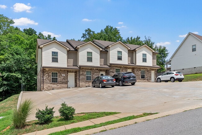 431 Glenstone Springs Dr in Clarksville, TN - Foto de edificio - Building Photo