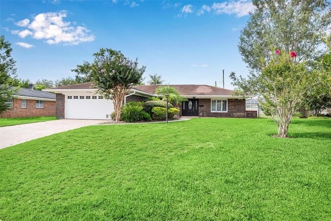 property at 2490 Lauder Dr