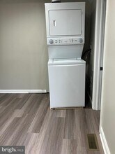 2111 E Elkhart St in Philadelphia, PA - Building Photo - Building Photo
