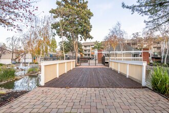 Old Mill in Mountain View, CA - Foto de edificio - Building Photo