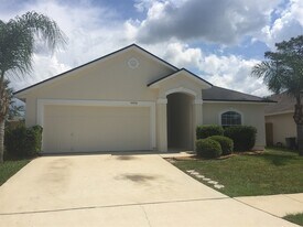 4406 Hanging Moss Dr in Orange Park, FL - Building Photo