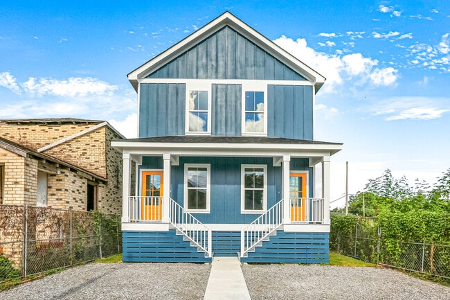 1838 Egania St in New Orleans, LA - Building Photo - Building Photo