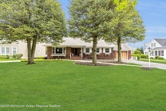 A208 Trenton Blvd in Sea Girt, NJ - Building Photo - Building Photo