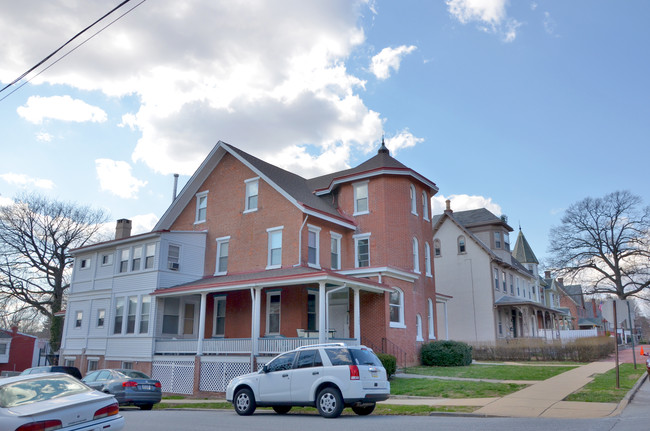 400 N Church St in West Chester, PA - Building Photo - Building Photo