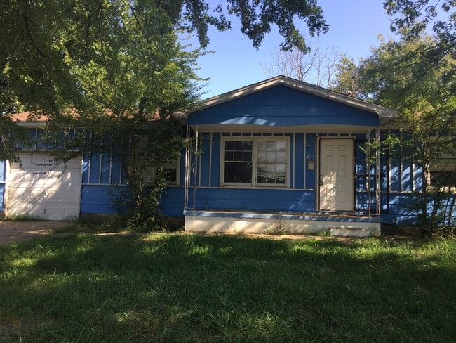 property at 439 E 59th Pl N