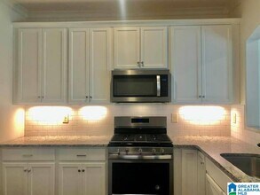 4147 Lennox Wy in Vestavia Hills, AL - Building Photo - Building Photo