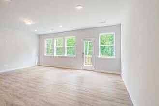 297 Whitetail Cir in Canton, GA - Building Photo - Building Photo