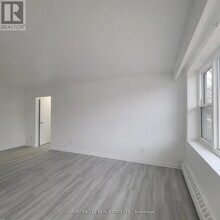 125 Shelborne Ave in Toronto, ON - Building Photo - Building Photo