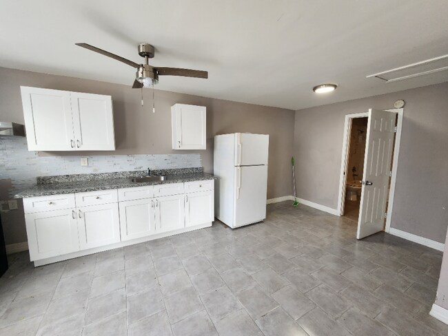 13501 Topeka St in Houston, TX - Building Photo - Building Photo