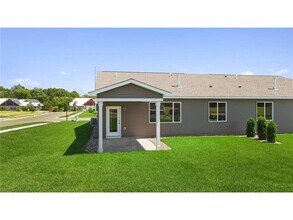 123 Gambel St in River Falls, WI - Building Photo - Building Photo
