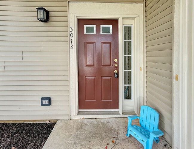 3078 Falling Waters Ln in Lindenhurst, IL - Building Photo - Building Photo