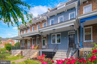 704 Ingraham St NW in Washington, DC - Building Photo - Building Photo