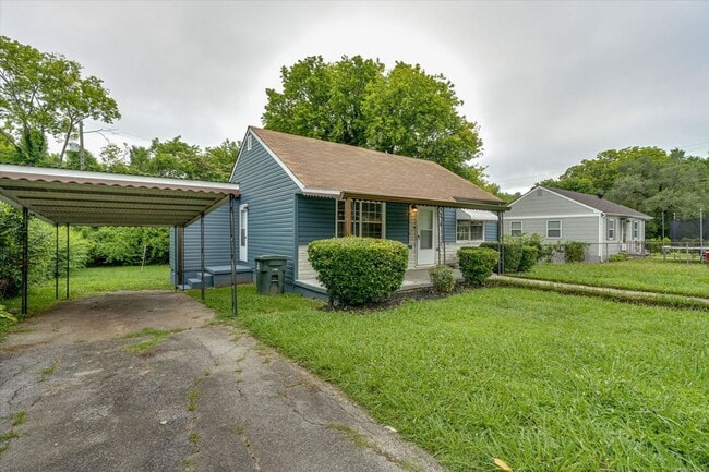 2011 Hardy St in Chattanooga, TN - Building Photo - Building Photo