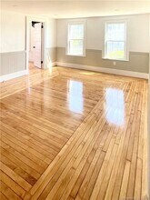 20 Jackson Ave in Stonington, CT - Building Photo - Building Photo