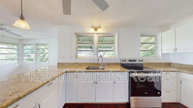 3009 Alencastre Pl in Honolulu, HI - Building Photo - Building Photo