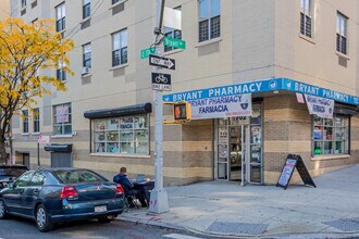 1702 Bryant Ave in Bronx, NY - Building Photo - Building Photo