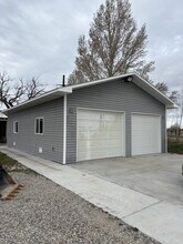 901 E 800 N in Shelley, ID - Building Photo - Building Photo
