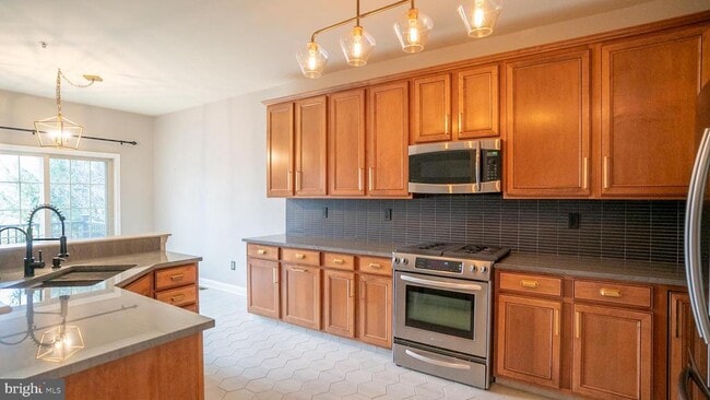 108 Barefield Ln in Conshohocken, PA - Building Photo - Building Photo