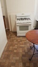 368 Atwood St, Unit 1 in Pittsburgh, PA - Building Photo - Building Photo