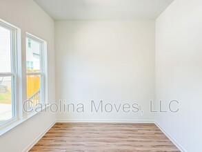 707 W Parker Rd in Greenville, SC - Building Photo - Building Photo