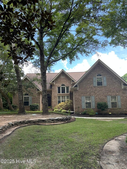 7407 Fern Valley Dr in Wilmington, NC - Building Photo
