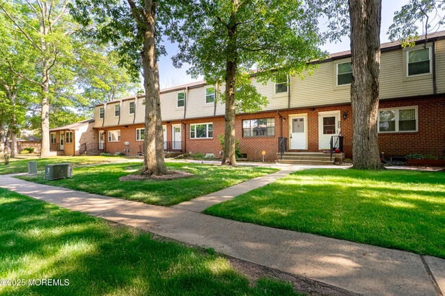 1180 Rachel Ct in Brick, NJ - Building Photo - Building Photo