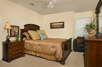 Pear Orchard Apartments in Columbus, MS - Building Photo - Interior Photo