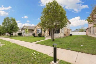 1506 Wild Basin Ln in Cedar Park, TX - Building Photo - Building Photo