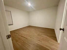 24242 Breckenridge Pass Ln in Hockley, TX - Building Photo