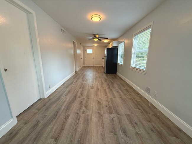 27 NW 11th Ave in Delray Beach, FL - Building Photo - Building Photo