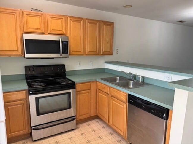 17275 King Philip Way in Lewes, DE - Building Photo - Building Photo