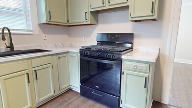 113 Osceola Dr in Pontiac, MI - Building Photo - Building Photo