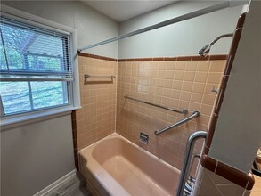 119 W Miller St, Unit 850 14 in Fayetteville, AR - Building Photo - Building Photo