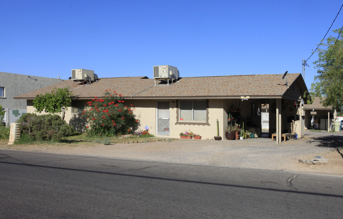 1634 N 51st St in Phoenix, AZ - Building Photo