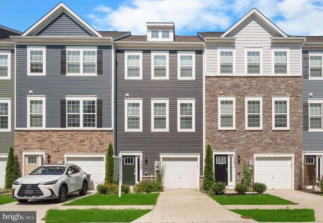 property at 1756 Red Fox Trl
