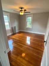 618 Springfield St, Unit 620 in Feeding Hills, MA - Building Photo - Building Photo